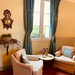 La Grande Maison Nocleg ze śniadaniem 3*