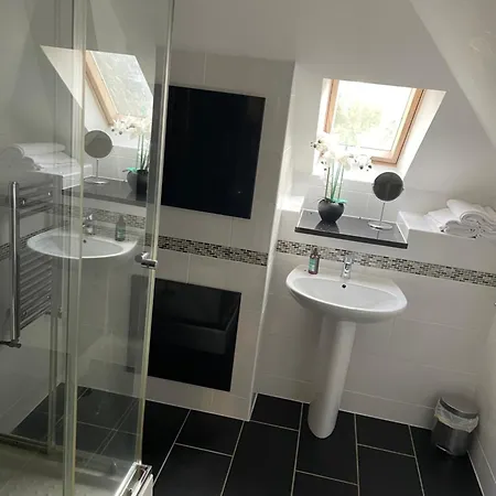 La Grande Maison Bed & Breakfast 3*
