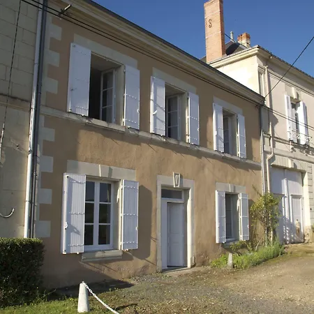 La Grande Maison Frühstückspension Pas-de-Jeu