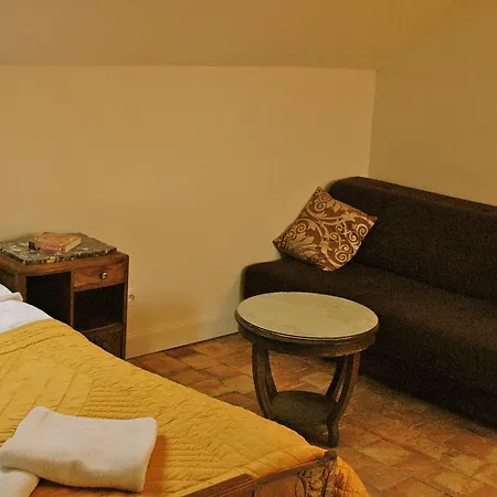 La Grande Maison Pas-de-Jeu