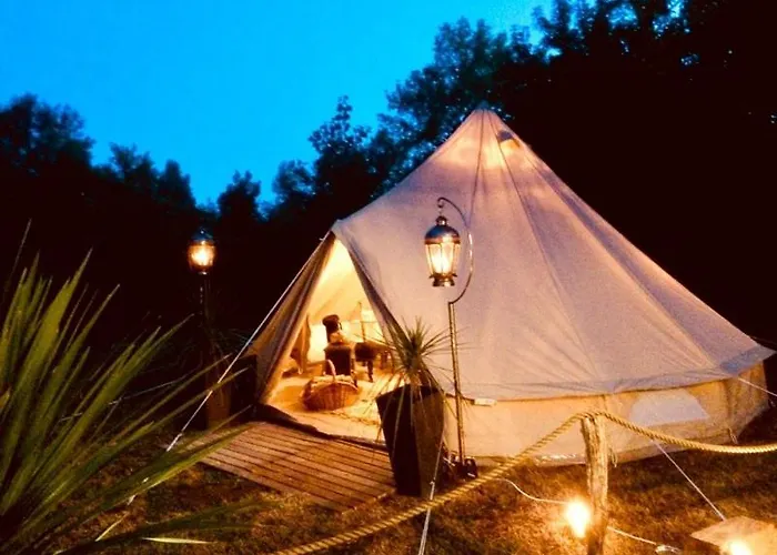 La Grande Maison Pas-de-Jeu