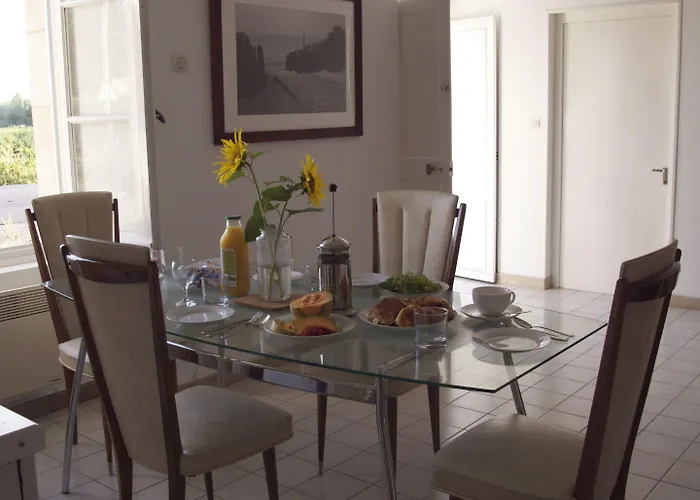 Bed & Breakfast La Grande Maison Pas-de-Jeu