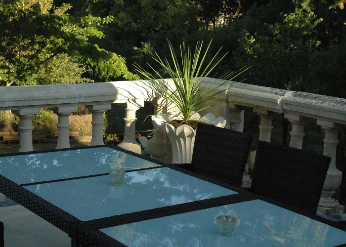 La Grande Maison Pas-de-Jeu